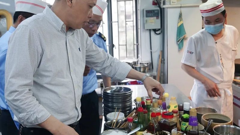 糖果生产厂家设备参数揭秘：关键要素与选型逻辑